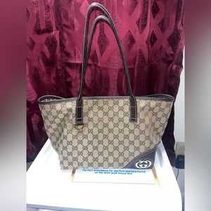 Gucci Britt shoulder tote bag GG logo